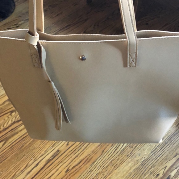 beige tote - Picture 3 of 7